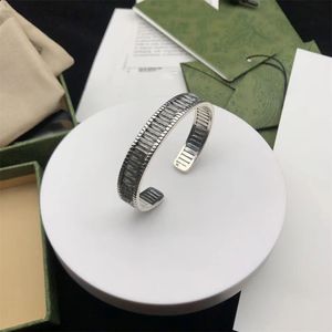 New Luxury Bangles Designer Bracelet Open Fashion Personality Bracelets High Quality Silver Plated Jewelry Supply