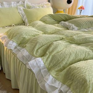 Sängkläder sätter vår mode koreansk bubbla prinsessan stil tredelad täcke täcke laken sovsal set boutiquebedding
