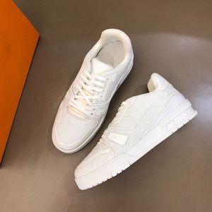 Franska LYX herrskor mode VARUMÄRKE Designer sneakers för män Vardagssko i äkta läder Storlek 38-45 MKJL0000002