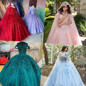 Lila quinceanera klänning 2023 med huvkapet 3d blommor paljetter tyll puffy söta 16 klänningar vestidos de 15 anos snörning korsett bakåt blåblå rosa gul grön nl