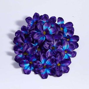 Dekoratif Çiçek Çelenkleri 50pcs Yapay Mor Mavi Orkide Çiçek Kafası Cymbidiums Hibridum Galaxy Düğünler için