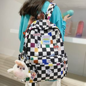 Moda nova senhora Lattice Travel Cartoon Bag feminina xadrez de backpack da faculdade feminina feminina de mochila, garota legal ka