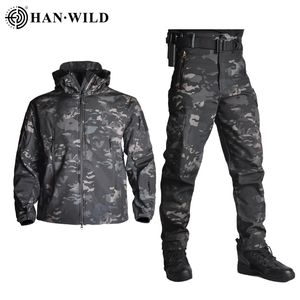 5xl Taktiska klädjackor byxor män fleece jacka armé vindtät camo jaktdräkt vindbrytare militär vandring mjuk skal 220715