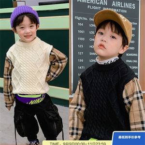 سترة الأولاد المحبوكين في الخريف والنمط الشتوي الأزياء على الطراز الكوري على الطراز الخريف أعلى ملابس الأطفال LJ201128