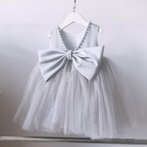 Mädchenkleider Born Taufkleid für 1 Jahr Geburtstagsfeier Baby Mädchen Grau Tüll Perlen Schleife Spitze Taufkleid Säuglingsfestzug Kleidung