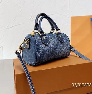 Borsa a tracolla da cowboy da donna Stile classico Moda Spalla con cuscino di alta qualità Borse da donna Designer Borse in denim Pochette in pelle Borse a tracolla Borsa con cerniera