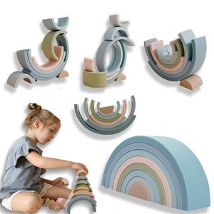 Giocattolo del silicone del commestibile del bambino Blocchi di costruzione dell'arcobaleno di Montessori Gioco di equilibrio di impilamento creativo fai da te Eonal per il regalo dei bambini 220414