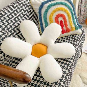 Nordic White Petal Daisy Flower Cushion Room Comodino Suower Shape Girly Sweet Heart Cat Chair Seat Tulip J220704