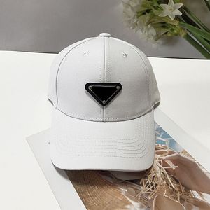 Tasarımcılar Beyzbol Kepi Kova Şapkası Erkekler Kadınlar Takılı Şapkalar Güneş Saf Pamuk Malzeme Bonnet Beanie Disket Katlanabilir Visor Doğru Versiyon Mektubu