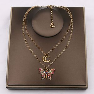 Luxury Designer Double Letter Pendant Necklaces 18K Gold Plated Butterfly Crysatl Pearl Rhinestone Sweater Necklace for Women Wedding Party Jewerlry Accessories