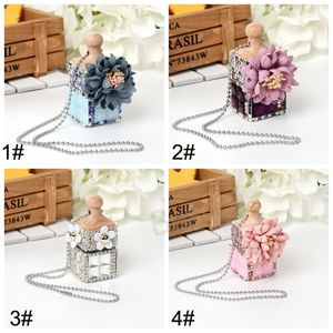 Car Perfume Bottle Pendant Refillable Essential Oil Diffuser Hanging Flower Glass Perfume Bottles Hangings Decoration Colgante De Botella De Perfume Para Coche