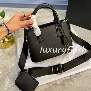 Three-piece Bag Suit Women Designers Hobo Handbags Fashion Luxurys Crossbody Bags Coin Purse Low-key Classic Cowhide Tote 4 Color