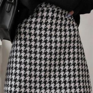 Msfancy Plaid Mini Skirt Women Black White Fashion Official Faldas Mujer Korean Style High Waist Short Jupe 220317