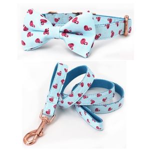 Summer Flamingo Dog Collar and Leash Set med Bow Tie för Big Liten Cotton Fabric Rose Gold Metal Buckle Y200515