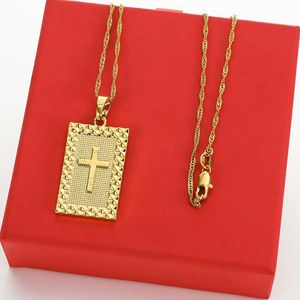 Pingente simples colar de cadeia de cadeia de moda para homens homens de luxo de luxo jóias de ouro Crucifix Christian Ornament Gift276s