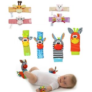 Cartoon Plush Socks Wrist Strap Rattles Baby Toys Wristbands Infant Soft Rattle Set Baby Sensory Foot Finder Toys Gift 220531