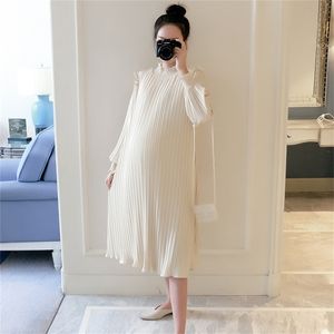 Spring Korean Fashion Maternity Long Dresses Sweet Pleated Loose Clothes for Pregnant Women Pregnancy Clothing 220607