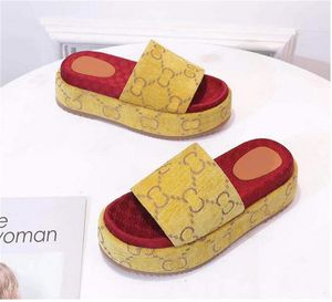 Luksusowy projektant sandały damskie płócienne klapki na platformie prawdziwe skórzane klapki beżowa cegła czerwone kolory klapki plażowe impreza plenerowa sandały