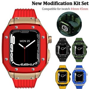 Luxury Metal Case with Straps For Apple Watch Se 7 6 5 4 Stainless Steel Cover For iWatch 44 45mm Silicone Modification Kit Protective Shell