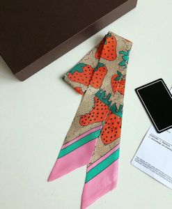 2022 Ipek Eşarp Çanta Kadın Çanta Mektup Çiçek Scraves Üst Sınıf Kafa Saç 4 Renkler 120 * 80 cm