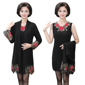 Casual Dresses Embroidery Lace Cardigan 2022 Spring Fall Middle Age Mother Elegant Loose Dress Plus Size Women Floral Black Red