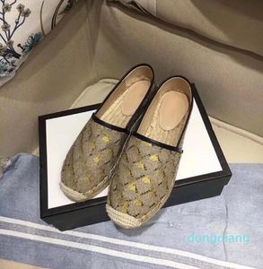 Designers Luxury Dress Shoes Loafers Kvinnor Casual Loid-Back Classic Solor Bekväma Trainer Super Fisherman Fashion Set Of Flat Sport Siz