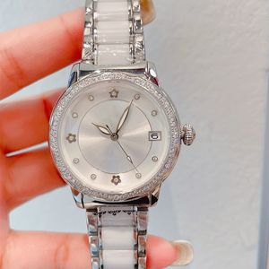 Fashion Damski zegarek 35 mm316 Cage ze stali nierdzewnej Ceramiczny Pasek Mechaniczny Ruch mechaniczny Sapphire Crystal Mirror Anti-Scratch Waterproof Diamond Designer Watch