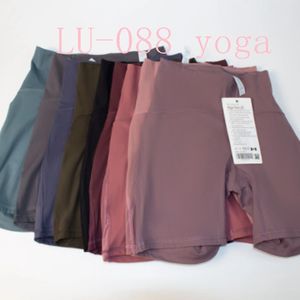 Shorts esportivos femininos para ioga FitnessLU-008 Cintura alta magro Secagem rápida respirável alta elasticidade Calça de material de náilon