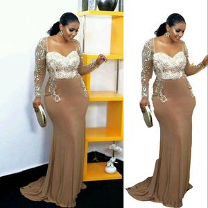 Afrikanska långa ärmar Mor till brudklänningarna Illusion Sweetheart Mermaid Crystal Beading Party Evening Wedding Gästklänningar Plus Size Sweep Train