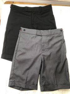 Siyah Bermuda Şortları toptan satış-Tb thom erkek şort yaz yeni pamuk ince takım elbise şort rahat düz gri kırpılmış pantolon