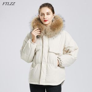 Parka da donna in piumino FTLZZ invernale grande vera pelliccia di procione con cappuccio giacca corta da donna 90% cappotto d'anatra bianco casual sciolto caldo capispalla da neve Luci2