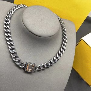 Pulseira de grife de luxo para homens colar de joias de grife feminino pulseira de tendência corrente de alta qualidade letra F caixa com pingente