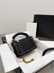 Kette Messenger-Taschen, modische Umhängetaschen, Luxus-Designer-Handtaschen, quadratischer Buchstabe, einfarbig, Alligator-Clutch, quadratische Abend-Einkaufstaschen, Damen-Geldbörse, coole Geldbörsen