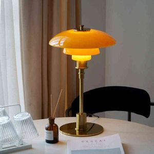 PH dinamarquês 3/2 lâmpada de mesa estilo nórdico pós-moderno Minimalista Creative Living Room Study Hotel Decor de cabeceira macia Lâmpada de mesa de vidro H220423