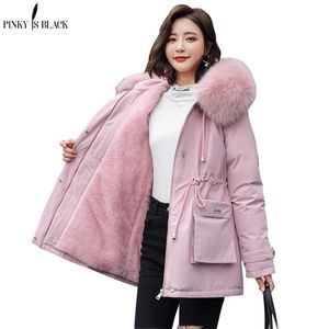 PinkyIsBlack Fashion Long Cotton Fur Liner Hooded Parkas Women With Pockets Fur Collar Warm Winter Jacket Women Coat 201201