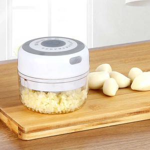 Frullatore elettrico Chopper da cucina Schiaccia aglio Tritacarne Mini tritatutto per verdure Robot da cucina ricaricabile