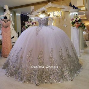 Glitter Crystal Beading Stickerei Dubai Brautkleid Ballkleid Sparkly weg von der Schulter Quaste Saudi-arabisches Brautkleid