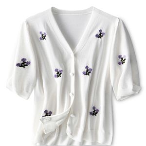 T-shirt da signore da ricamo floreale a V-Neck Summer Maniche per maniche per piumino Streetwear Sweet Slim Slim Tops B-190 220511