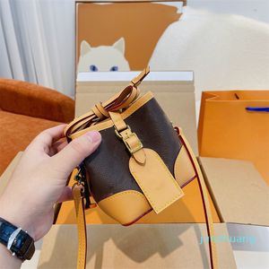 Designer -2022 mini hinkväska Kvinnor dragsko handväska axelväskor handväska duk