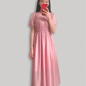 슬림 허리와 배꼽을 덮고있는 프랑스 레트로 버블 슬리브 드레스 요정 드레스 210320