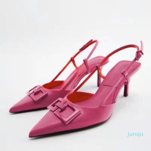 2022-sandali delle donne del progettista Moda versatili sandali a spillo a punta tacchi fibbia sandali con tacco alto stile rosa pantofole