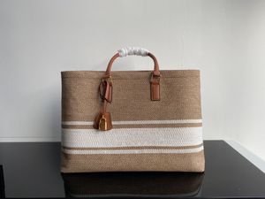 Designersäckar Cabas Bucket 16 Handväska axel lyxig modeflätan och äkta läderplånbok