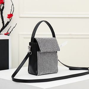 Top quality 2022 New style bag female oblique arm Shine bag hand carrying flash small square box water diamond bag full of diamond handheld a