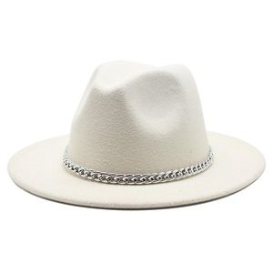 Berety Wysokiej jakości szerokie grzbiet fedora czapka kobiety mężczyźni imitacja wełniana czapki z metalowym dekoracją łańcucha Panama Fedoras Chapeau Sombreberets