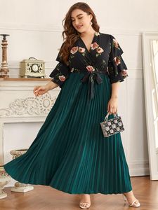 Plus Size Kleider Plus Size Damen Print Kleid Plissee Grün Muslimischer Naher Osten Mehrschichtige ÄrmelPlus