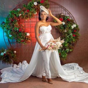 Ragazze nere Boho Tuta Abito da sposa con strascico staccabile Gonna lunga Pantaloni in raso Pizzo Abiti da sposa bohémien 2022 Africano Aso Ebi Robe De Mari￩e Vestido Novia