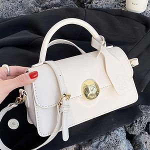 Evening Bags Simple Flip Flap Women Shoulder Bag Ladies Lock Buckle Designer High Quality Leather Solid Color Crossbody Small Square