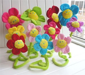 Panno di simulazione Peluche ripiene Girasole Piegatura Tenda Fibbia Bouquet Mazzi di peluche Regali giocattolo per oggetti di scena di nozze 35 cm