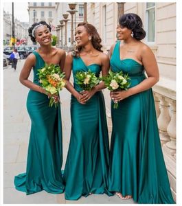 Vintage African Black Girls 2023 Bruidsmeisje Jurken Robe D'Honneur Dhonneur One Shoulder Plus Maat Mermaid Satin Long Wedding Party Cade C0530L3