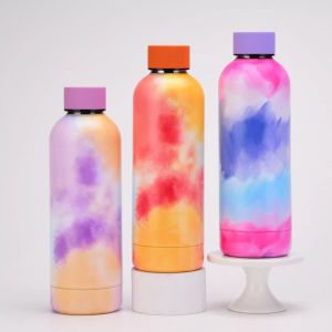 500 ml 304 Stal nierdzewna Kolorowa matowa butelka na wodę Sports Portable Outdoor Sports Cup Izolacja Butelki próżniowe